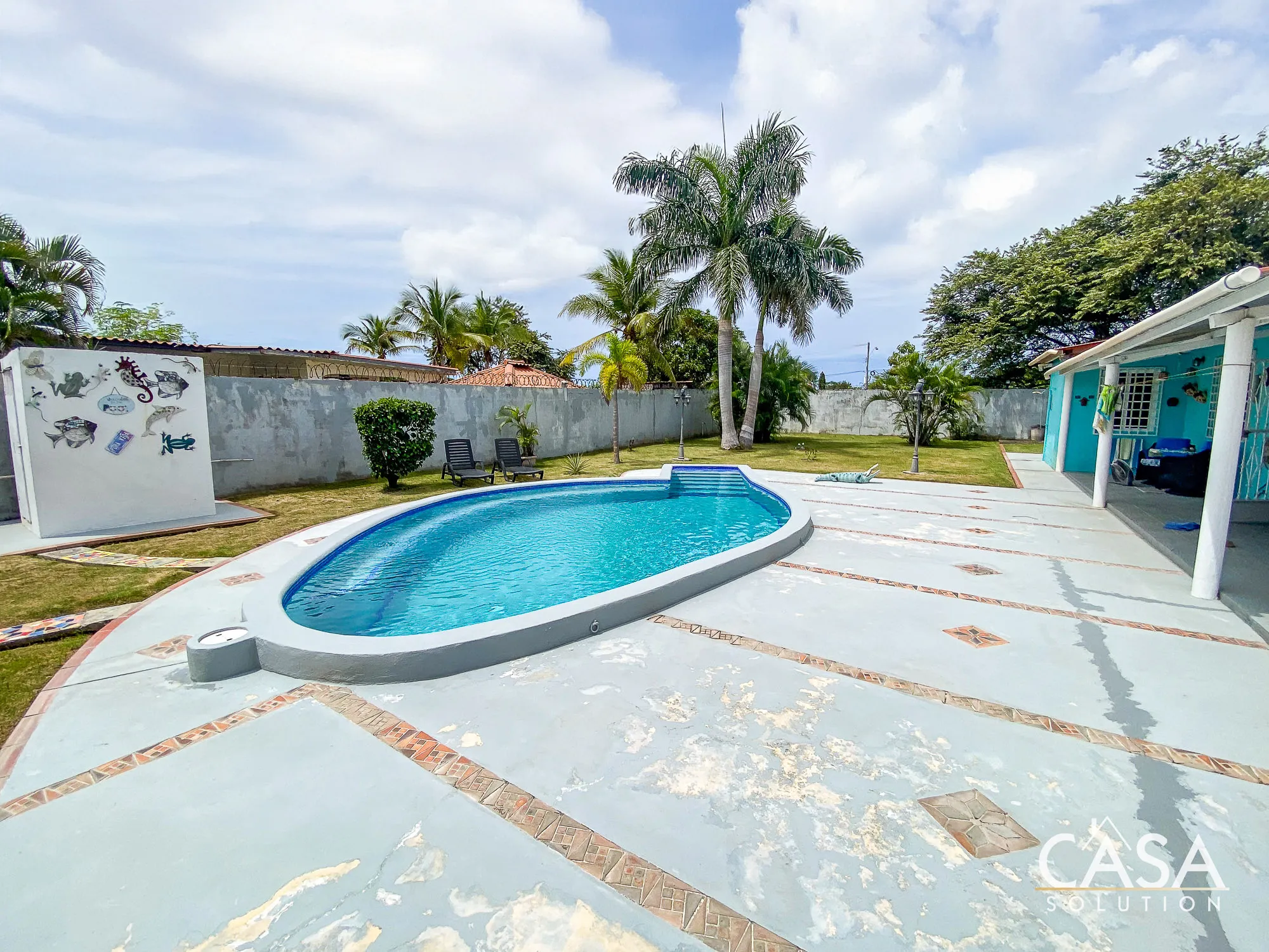 Sold by Casa Solution! Beach House for Sale in Coloncito, Gorgona – Pool, 1,400 sqm Lot, Gazebo – 5 Minutes from Coronado