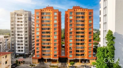 Price Reduction!! Furnished 2-bedroom Condo in Royal Hill, Villa de las Fuentes, Panama City. Available for sale or rent.