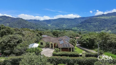 One of Boquete’s Best Deals of 2025! Mountain Home for Sale in Volcancito for $499,000 – Views, Terrace & Guest House