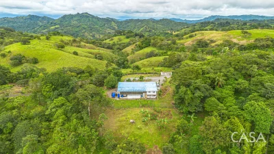 Sea View Home with 2 Bedroom and Two and a Half Bathrooms on 3,809 m² in Guabino, Lajas de Tole, Chiriqui