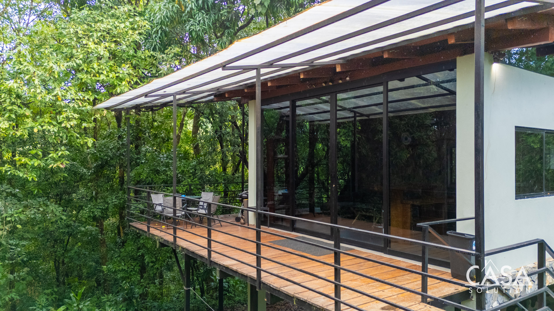 Beautiful Modern Jungle Home for Sale in Morrillo Pacific Heights – Next to Surf!