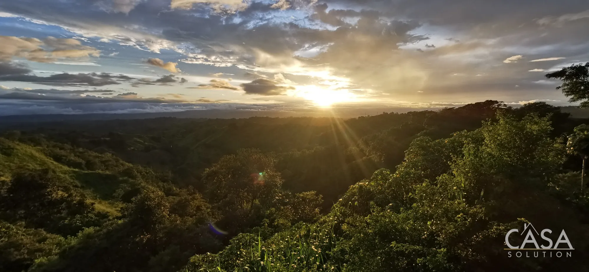 Contract Pending! 15-Hectare Self-Sufficient Home with Ocean Views, Waterfalls, and Development Potential for Sale in Caisán, Renacimiento, Chiriquí photo 6
