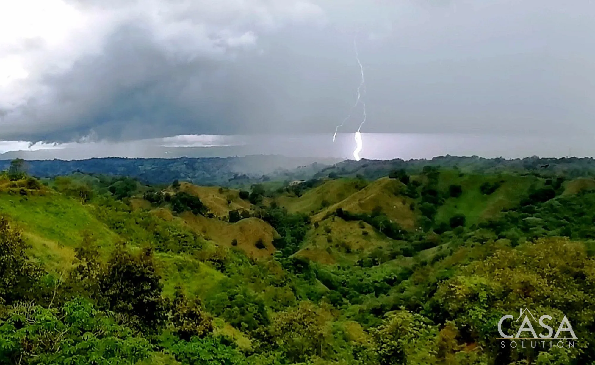Contract Pending! 15-Hectare Self-Sufficient Home with Ocean Views, Waterfalls, and Development Potential for Sale in Caisán, Renacimiento, Chiriquí photo 12
