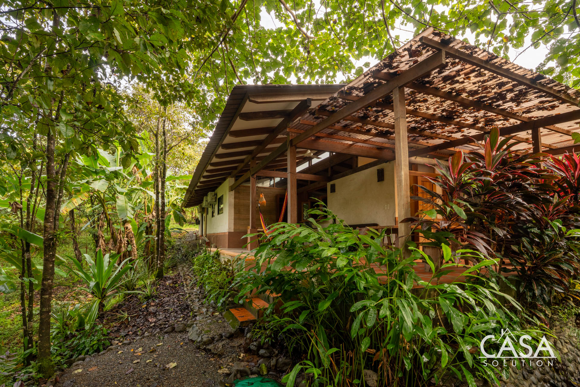 Comfortable Jungle Eco-Home For Sale in Torio Hills, Torio, Veraguas Province