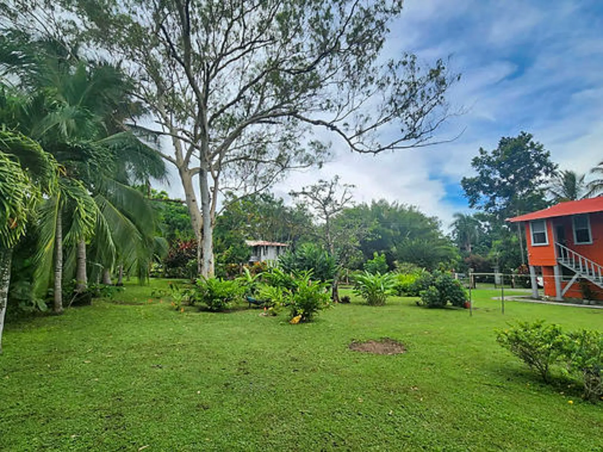 Ocean-View Property with Main House, Casita, Pool & Spacious Grounds in Las Palmas, Puerto Armuelles, Chiriquí photo 4