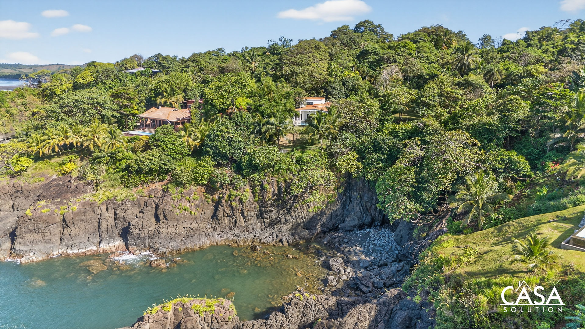 Oceanfront Home with Swimming Pool in Mata Oscura, Near Torio and Morrillo, Veraguas, Panama