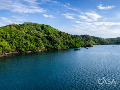 Price Reduction! 67-Hectare Oceanfront Sanctuary with Two Miles of Beachfront – Arenas, Azuero Peninsula – Near Torio & Morrillo