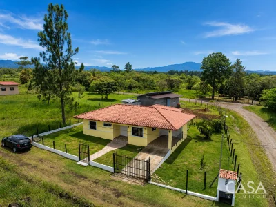 2-Bedroom Home for Sale in Potrerillos Arriba, Chiriquí – Flat 600 m² Lot Just 2 km from Downtown