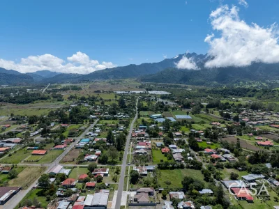 Highland Home with 2 Hectares of Land and Greenhouse for Sale in Volcán, Panama