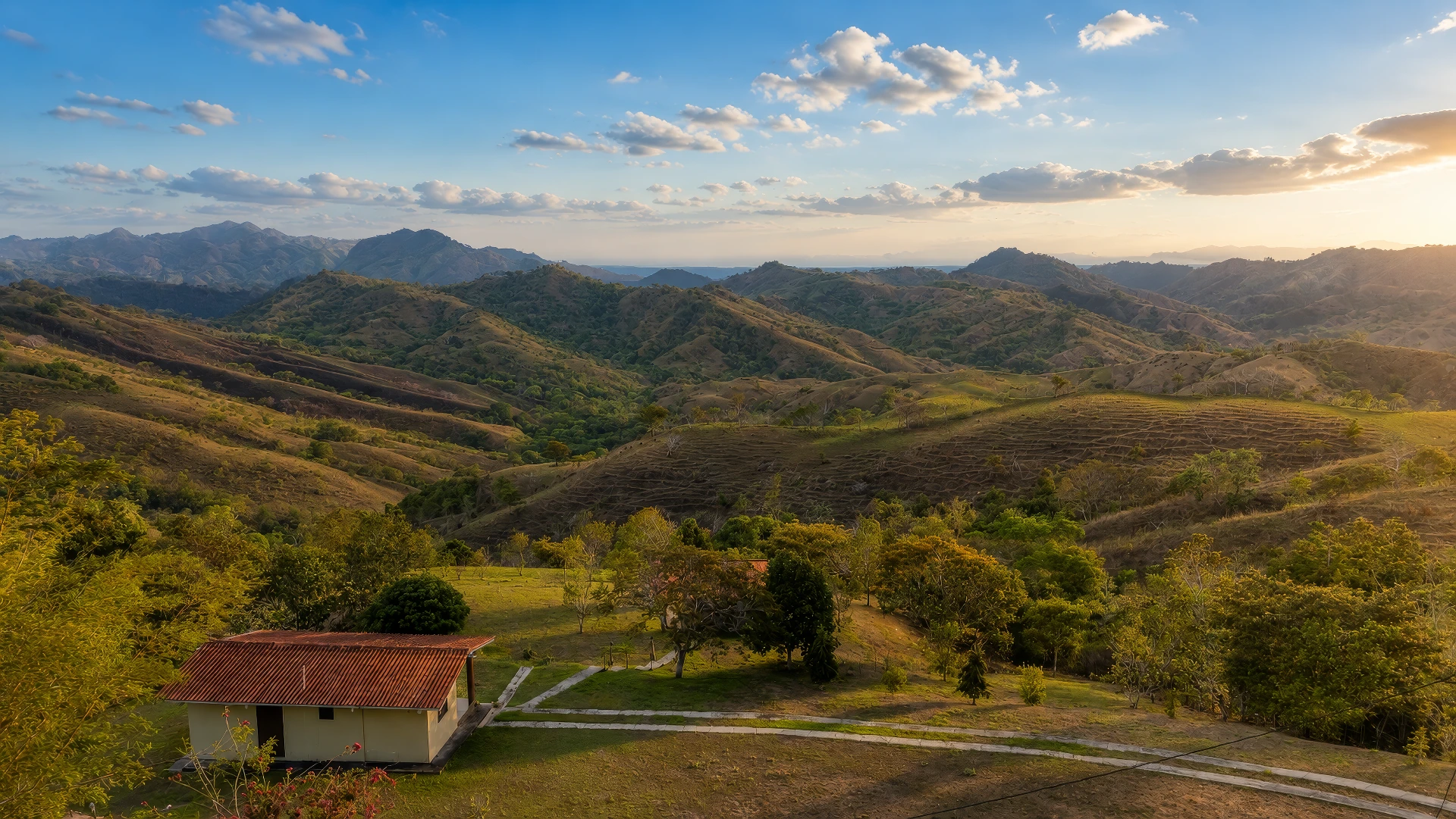 1 Hectare Mountain Property for Sale in Nuario, Near Las Tablas with Expansive Ocean, Valley, and Sunset Views