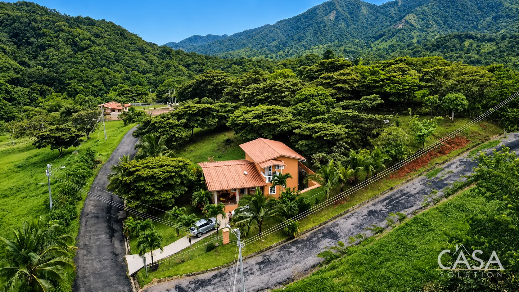 House for Sale in River Village, San Martín, Panama – Mountain Views, River Access & 910.48 m² Lot