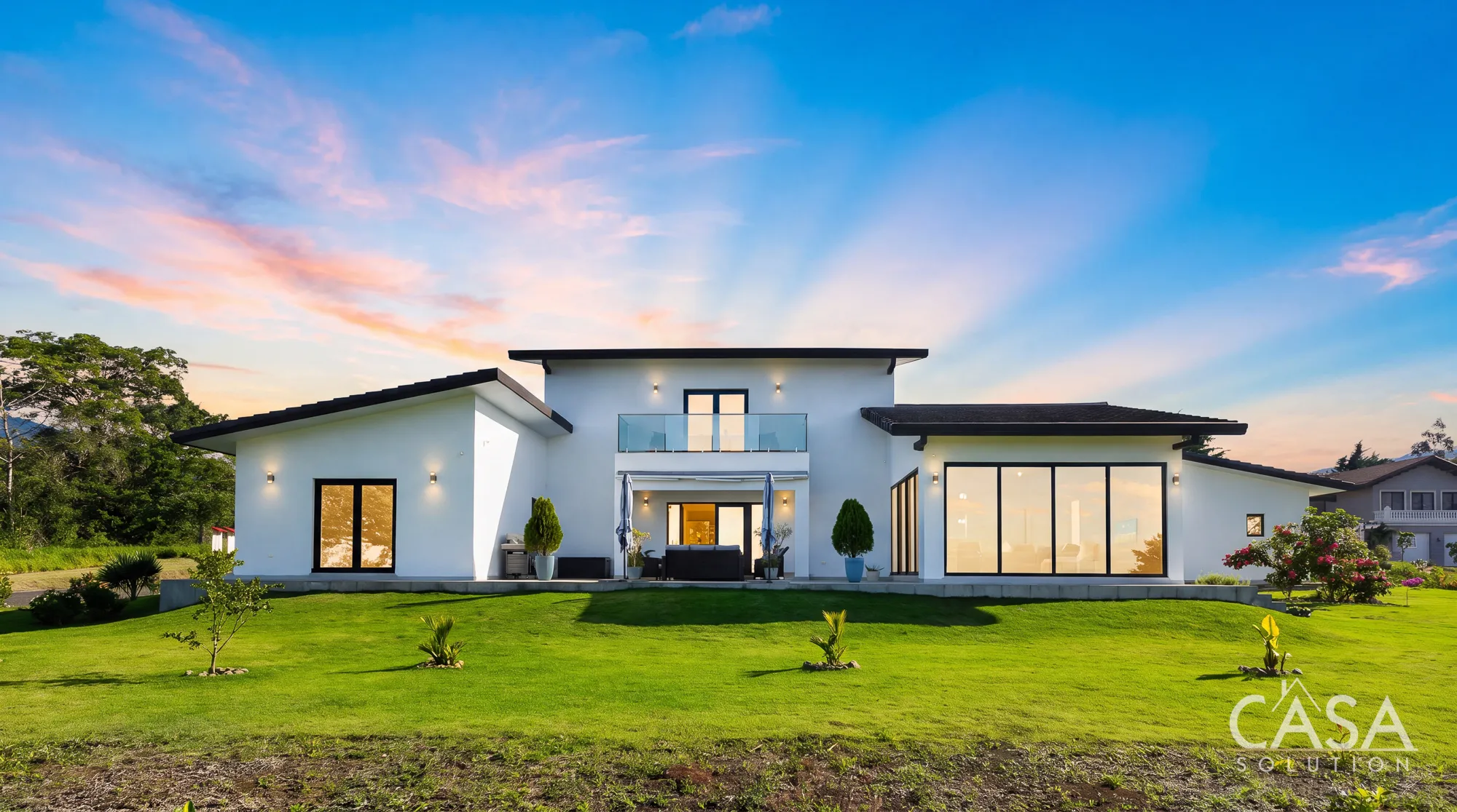 Contemporary 3-Bedroom Home for Sale in Boquete Country Club, Panama