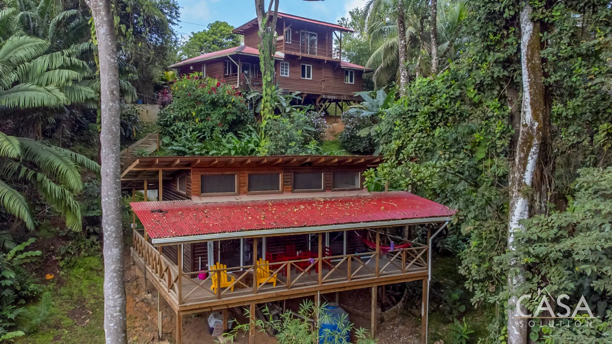 4-Bedroom Home + Guest House for Sale on Isla Colón, Bocas del Toro photo 4