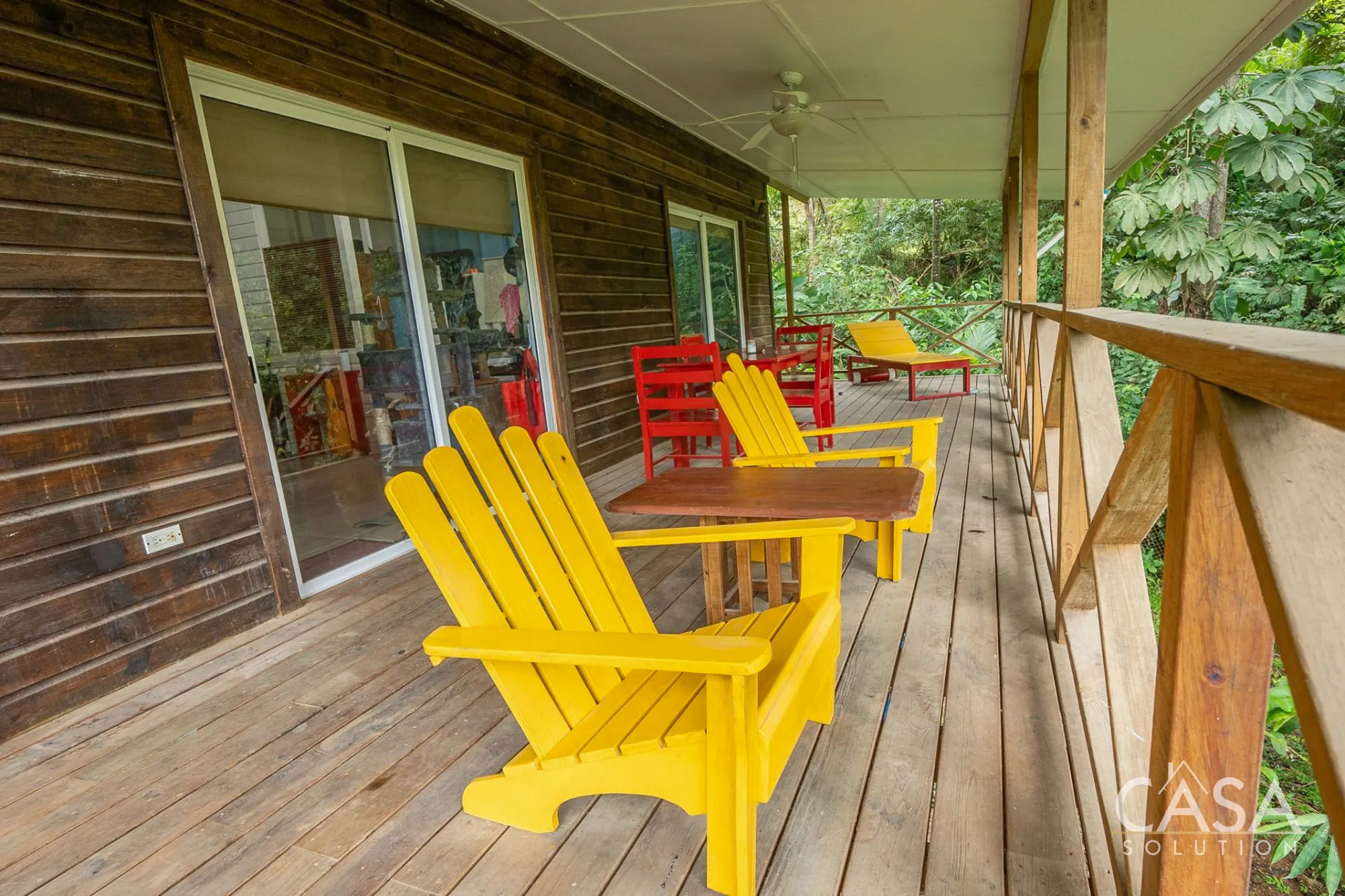 4-Bedroom Home + Guest House for Sale on Isla Colón, Bocas del Toro photo 7