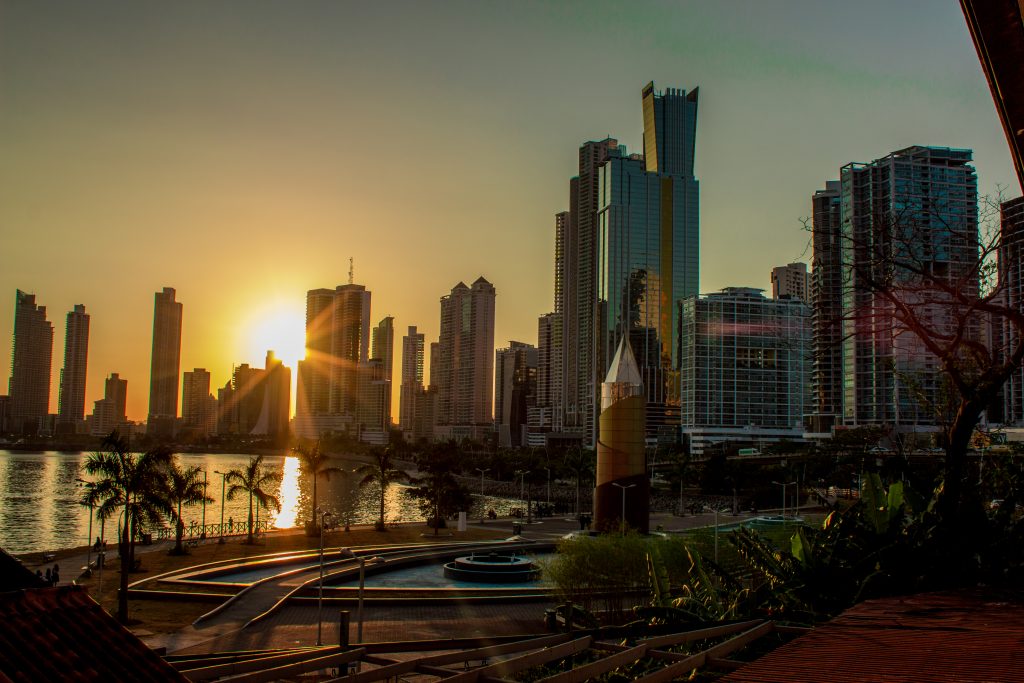 IMF Raises Panama’s 2026 Growth Forecast to 5% and the World Bank to 4.2%, Double the Regional Average
